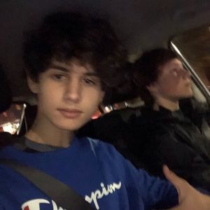 Meet your Posher, Ethan